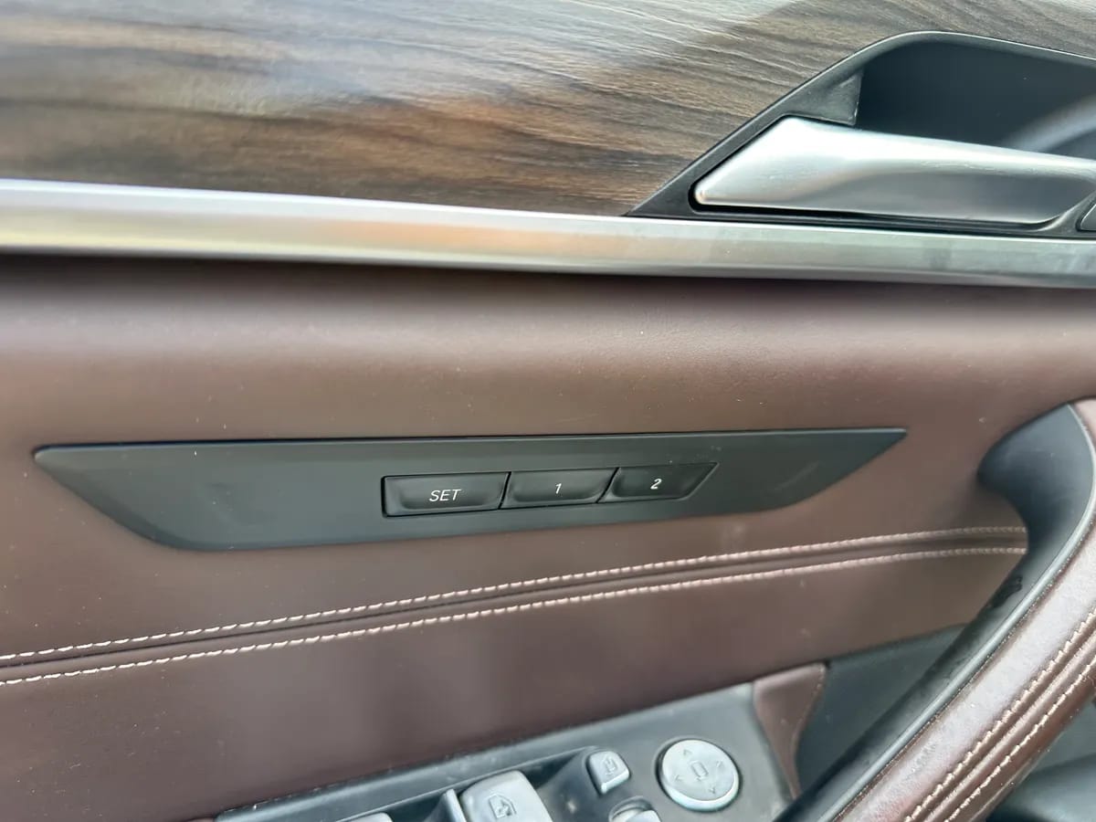 BMW 5 2020 530Le 10