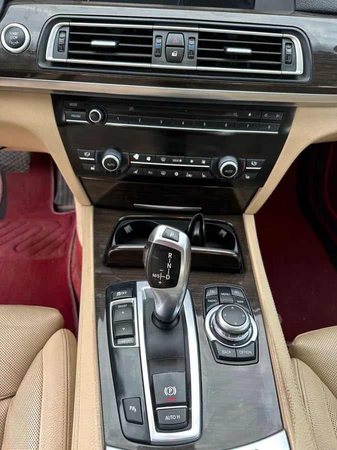BMW 7 2009 730Li 7