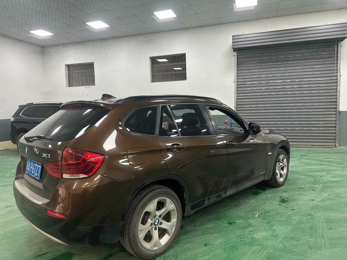 BMW X1 2012 sDrive18i 4