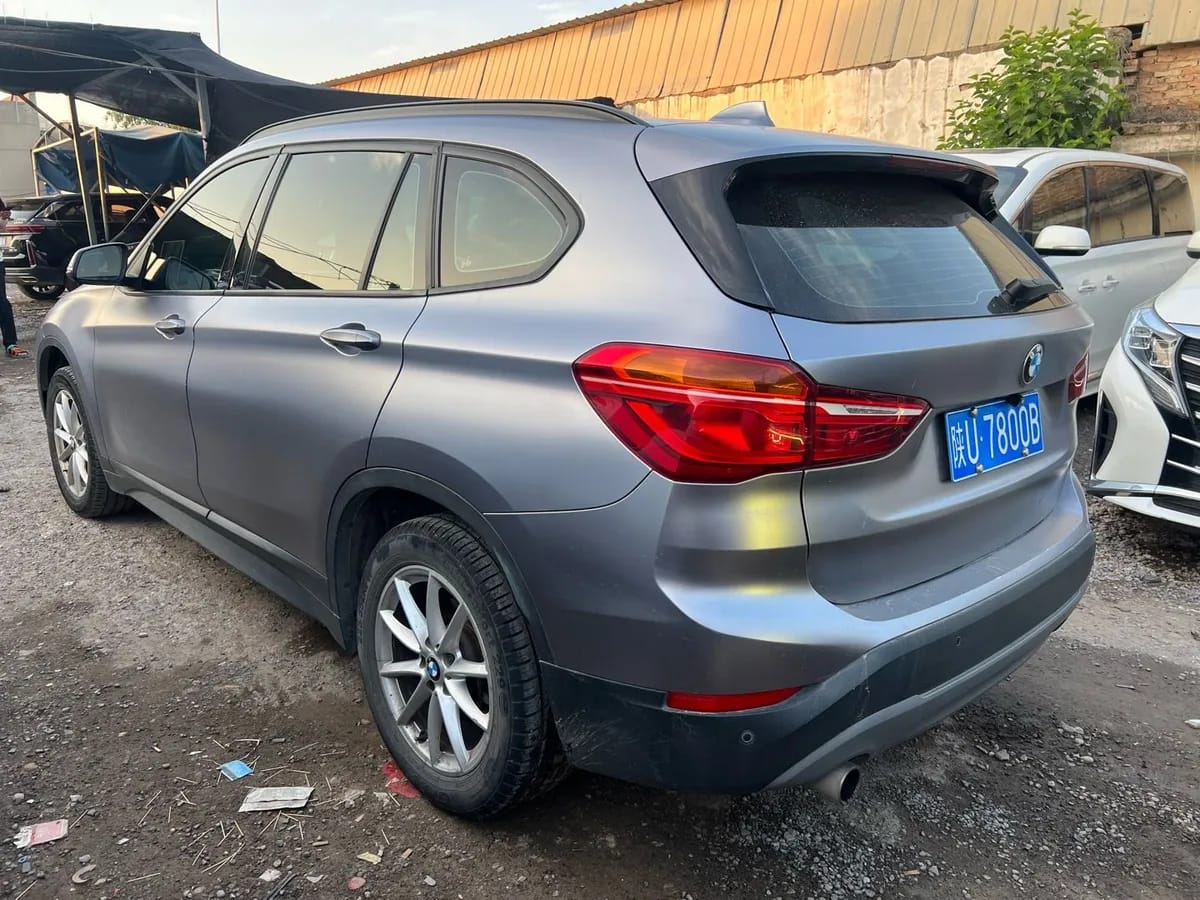 BMW X1 2016 sDrive18Li 6