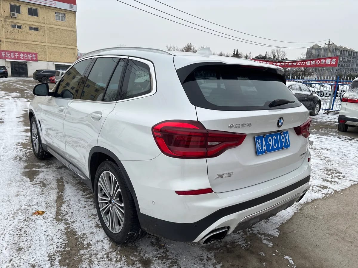 BMW X3 2018 xDrive28i VI 4