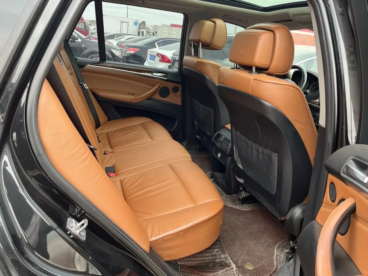 BMW X5 2009 xDrive30i 6