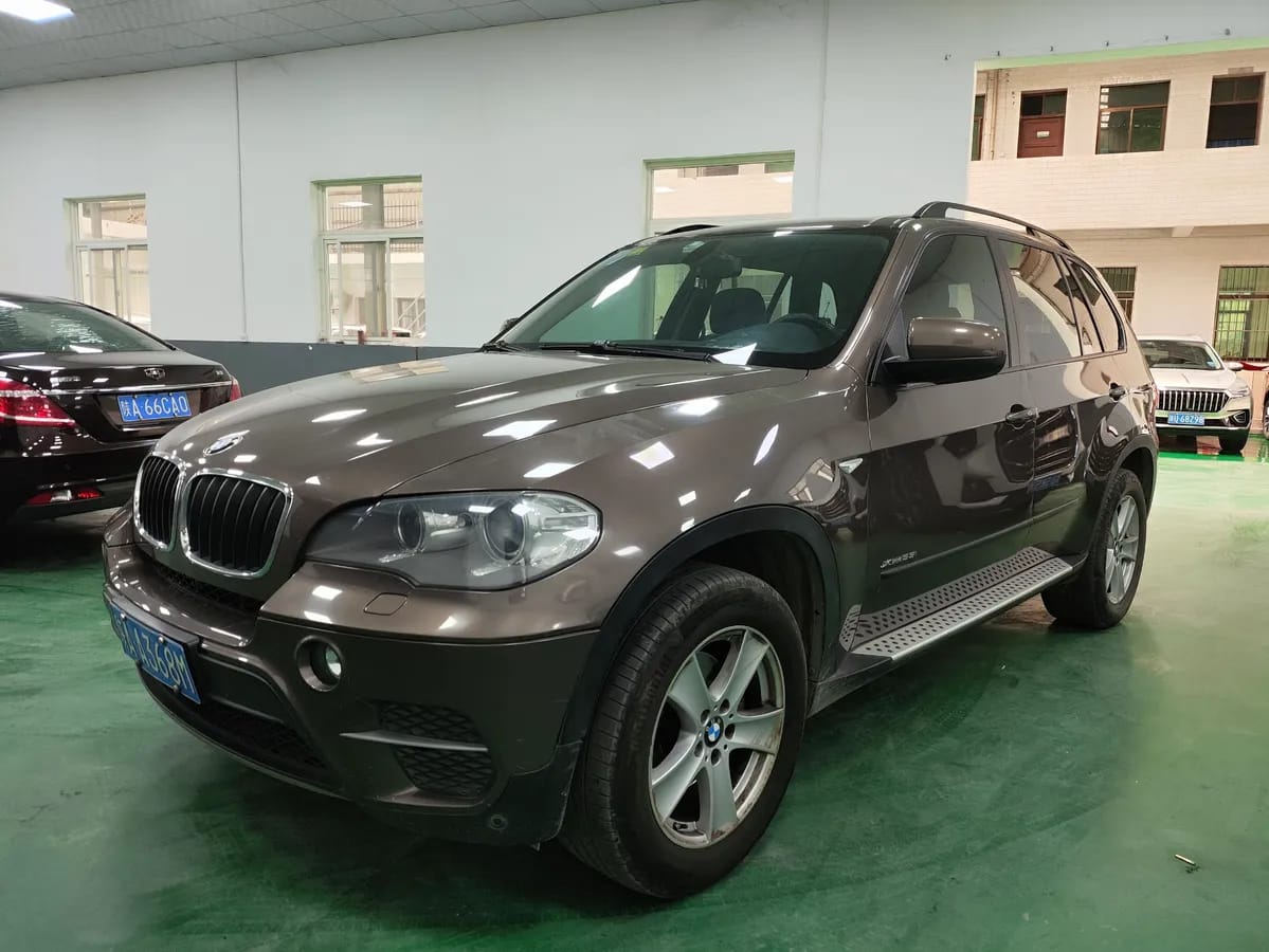 BMW X5 ( ) 2011 xDrive35i