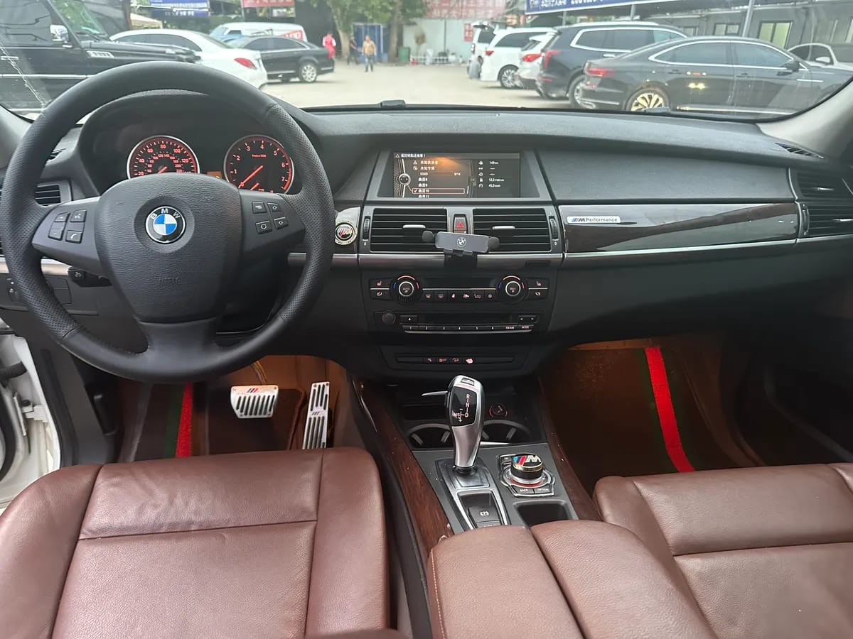 BMW X5 2011 xDrive35i 10
