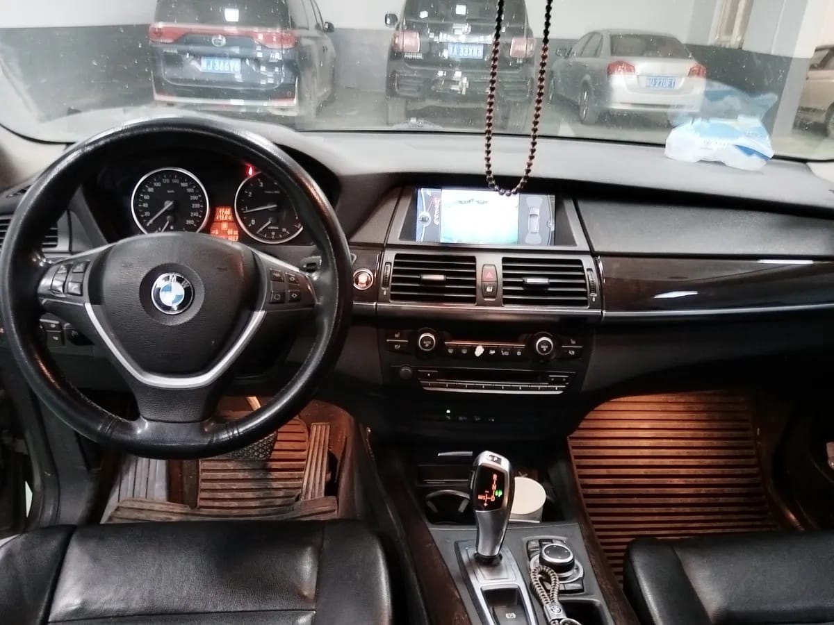 BMW X5 2011 xDrive35i 6