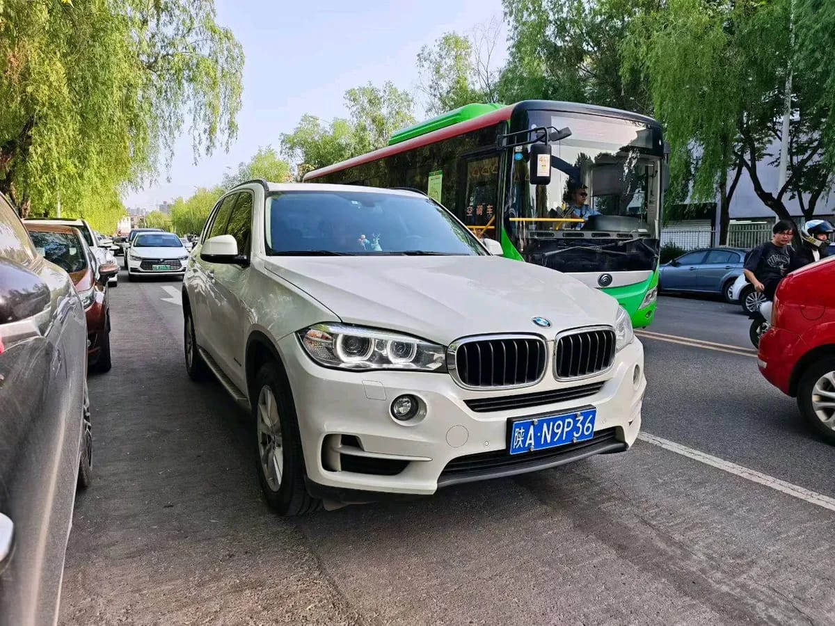 BMW X5( ) 2015 xDrive28i 2