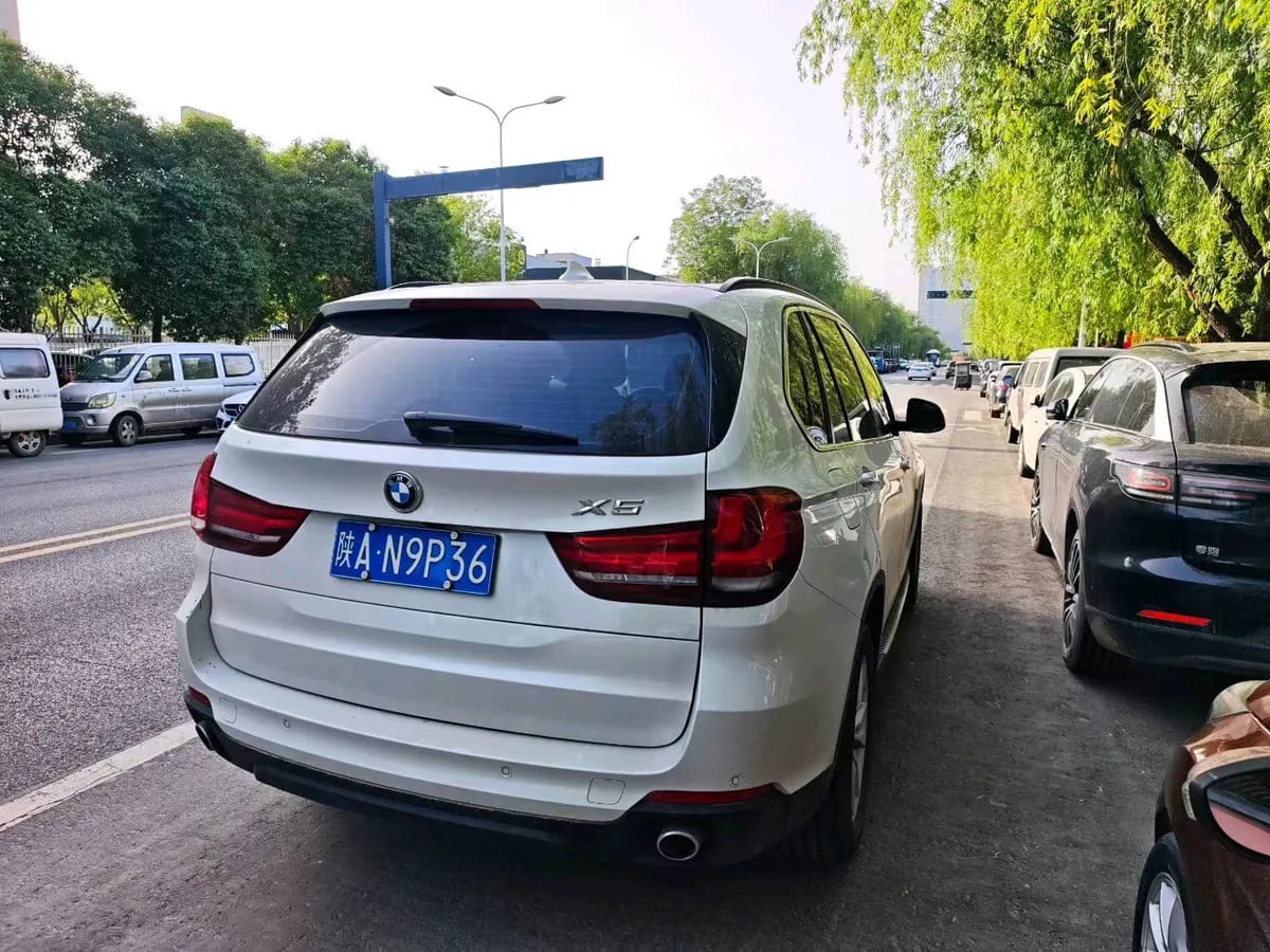 BMW X5( ) 2015 xDrive28i 5