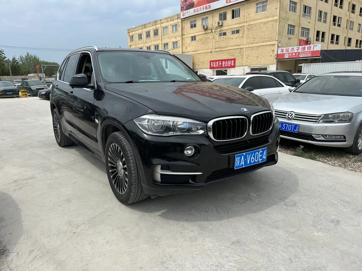 BMW X5 ( ) 2017 xDrive35i M 2