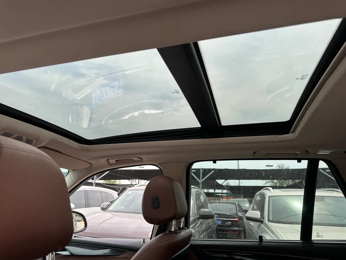 BMW X5 ( ) 2017 xDrive35i M 8