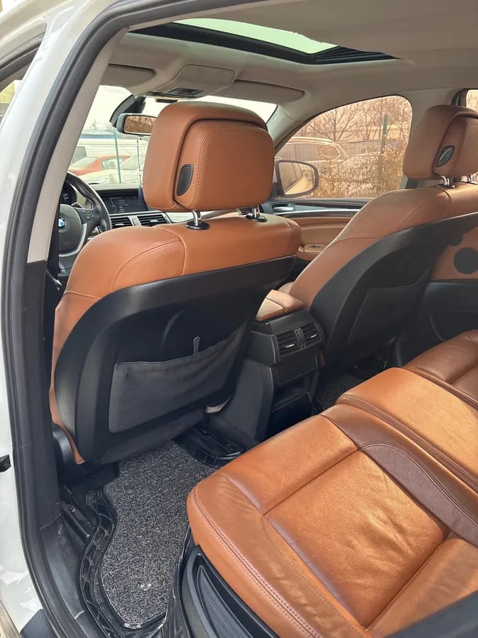 BMW X6 ( ) 2011 xDrive35i 7