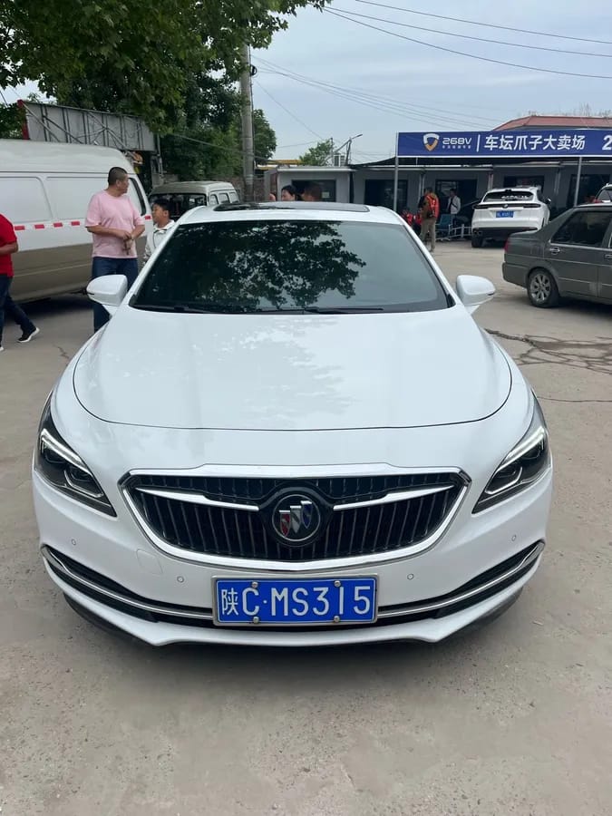 Buick 2016 28T 2