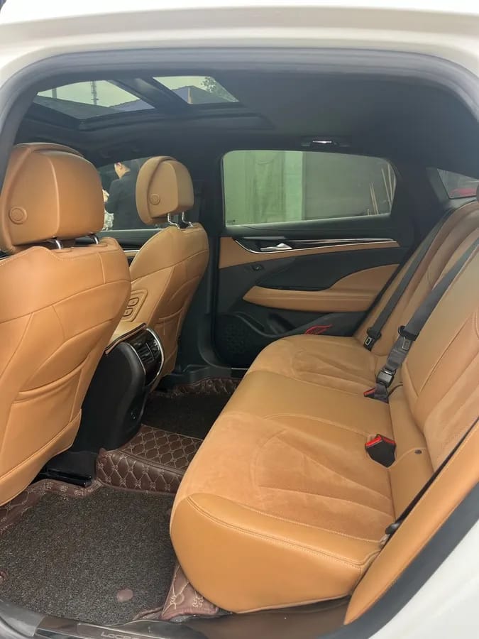 Buick 2016 28T 6
