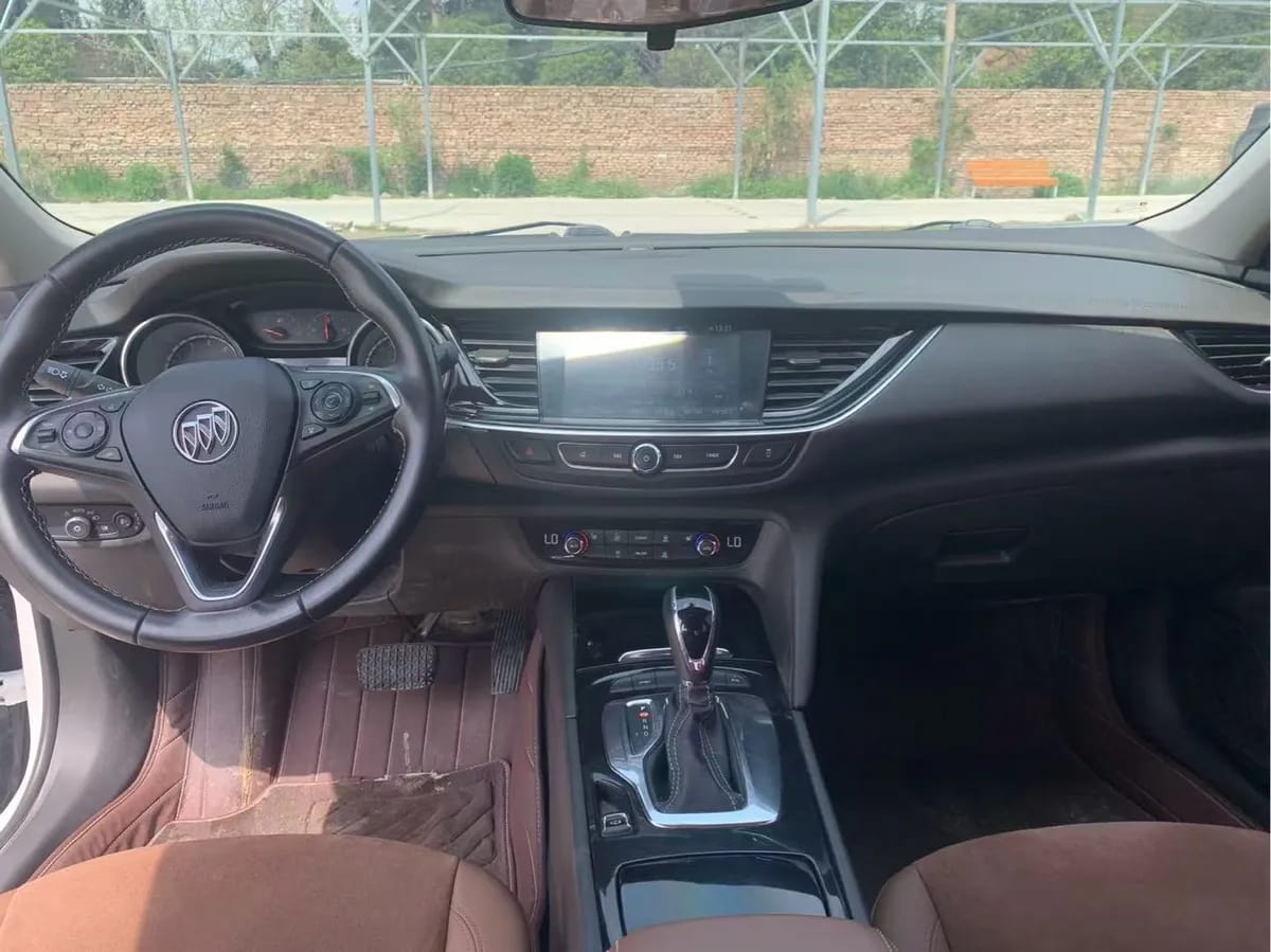 Buick 2017 20T 8