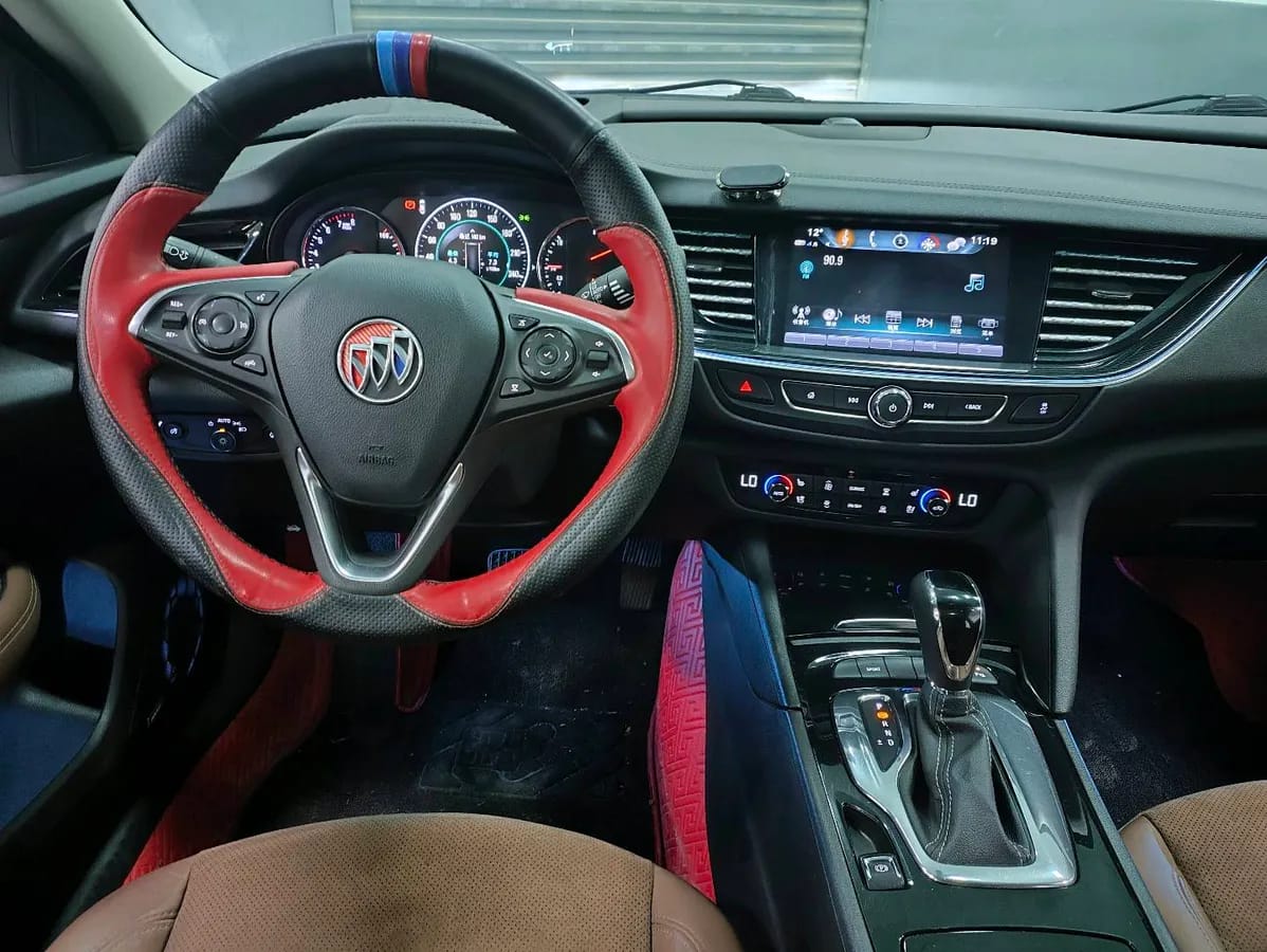 Buick 2017 28T 7