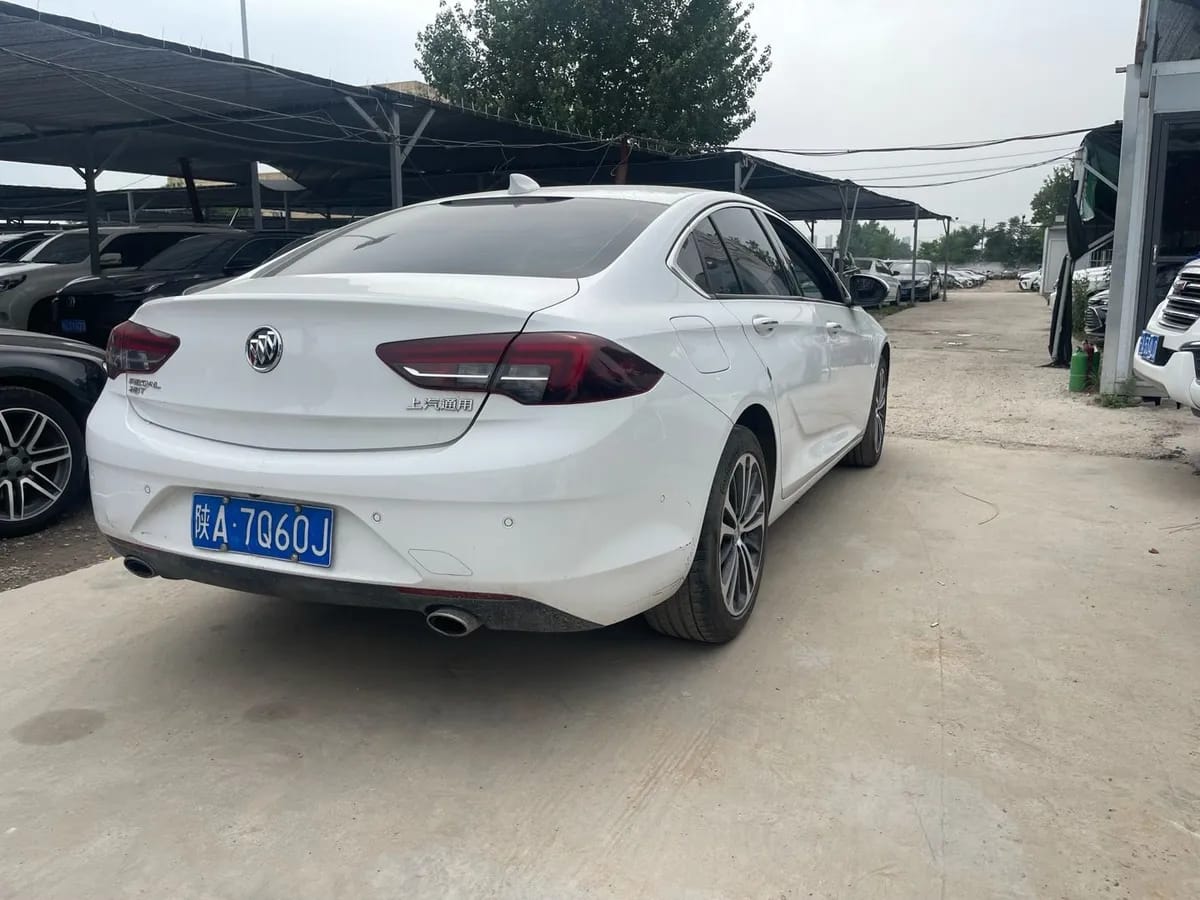 Buick 2017 GS 28T 8