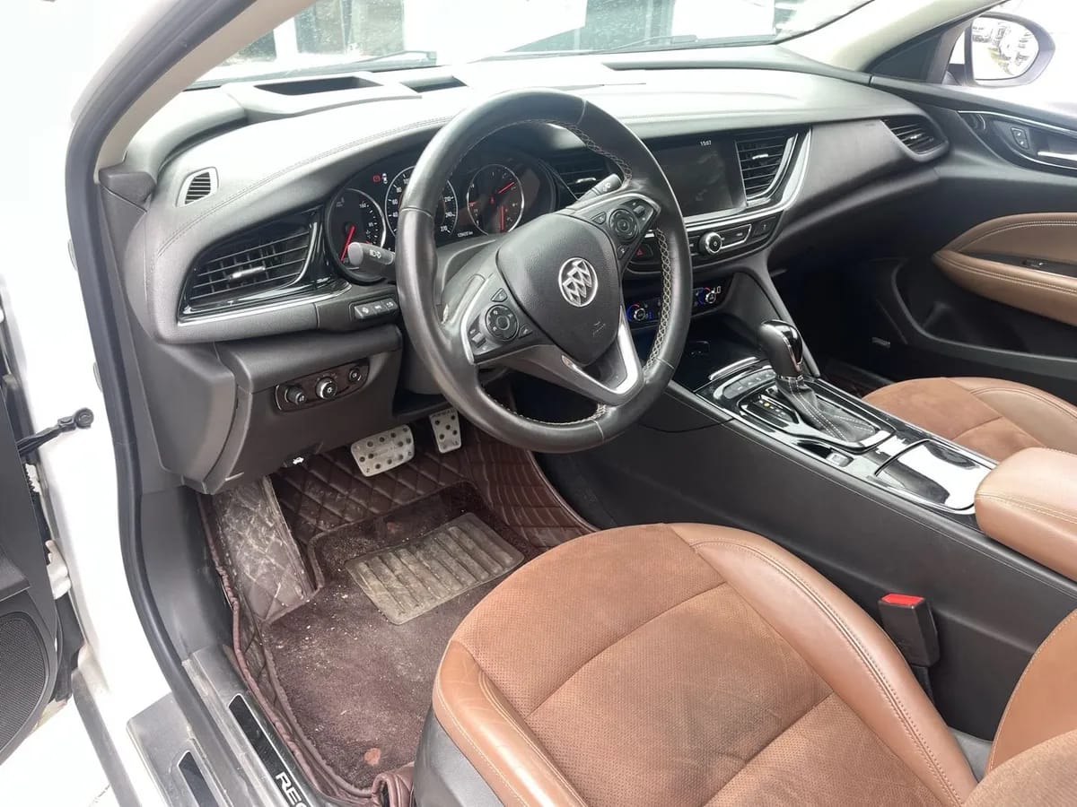 Buick 2017 GS 28T 10