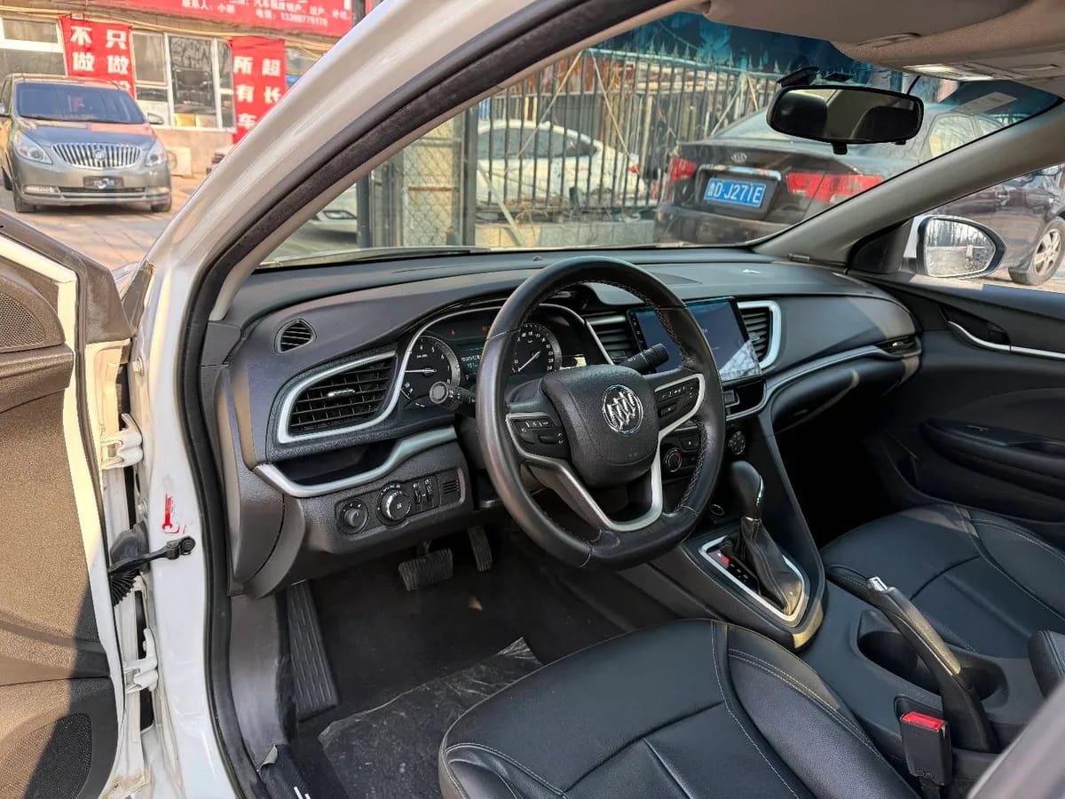 Buick 2018 18T 6