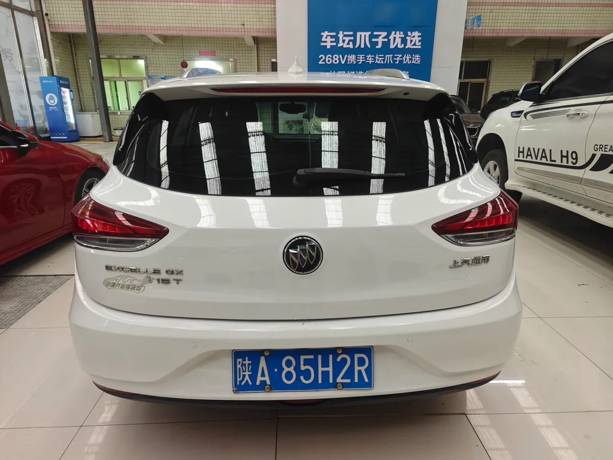 Buick 2019 15T V 4
