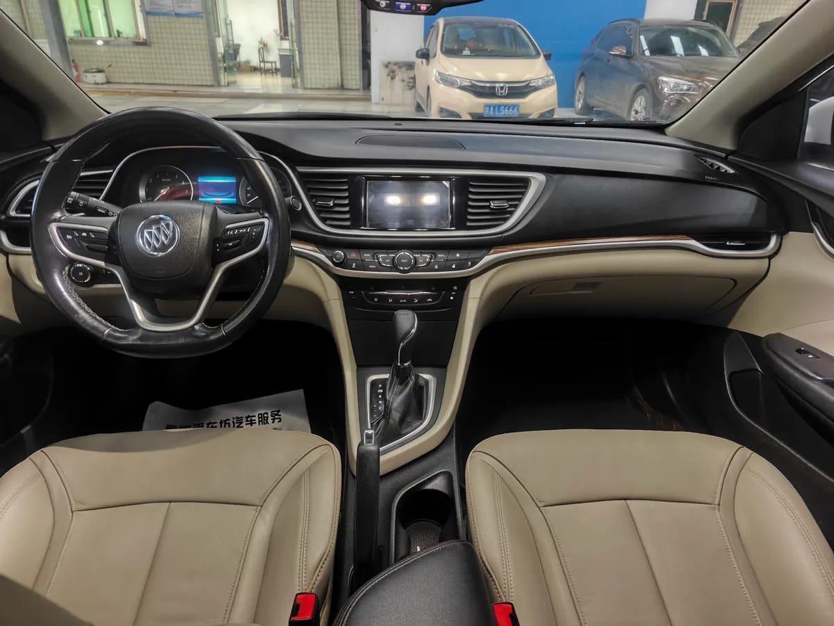 Buick 2019 15T V 7