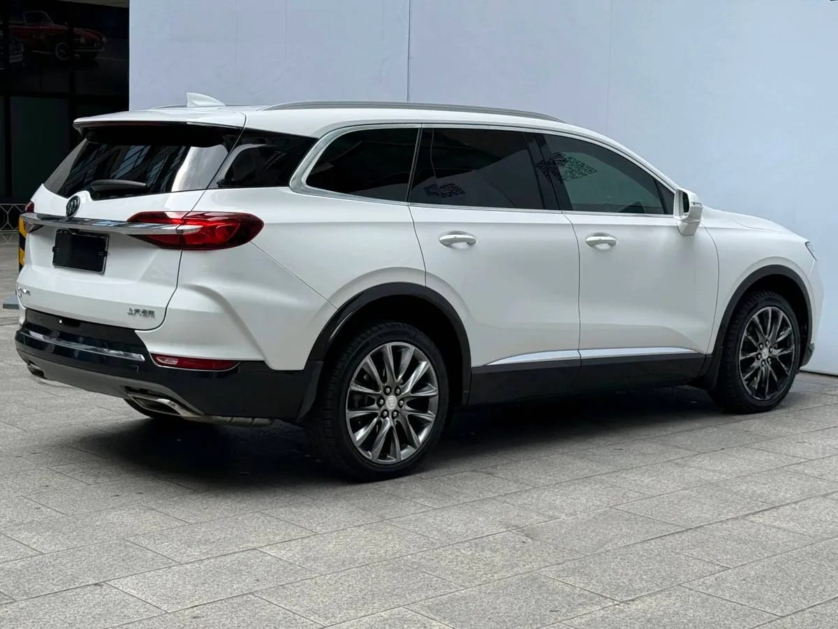 Buick 2020 28T 7