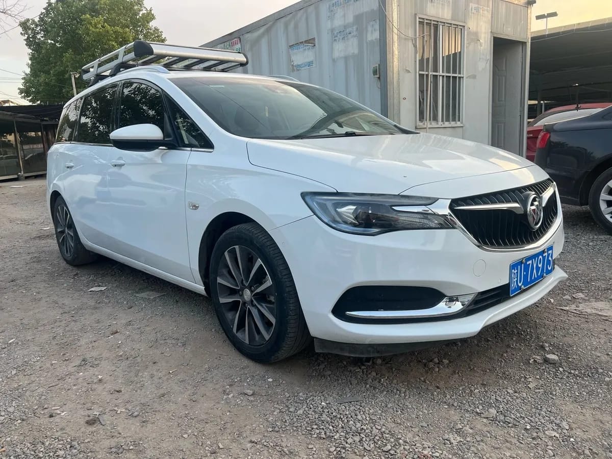 Buick GL6 2021 323T 3
