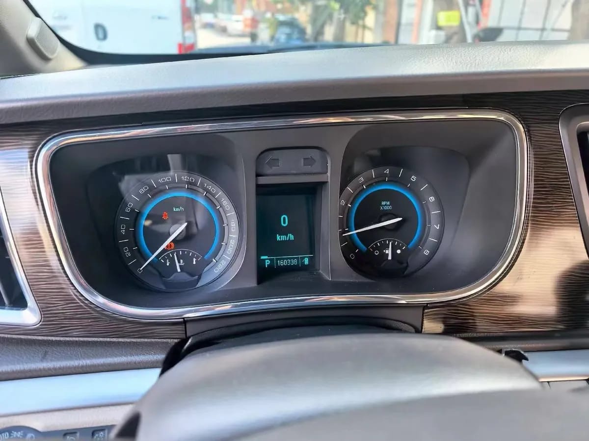 Buick GL8 2011 2.4L CT 2