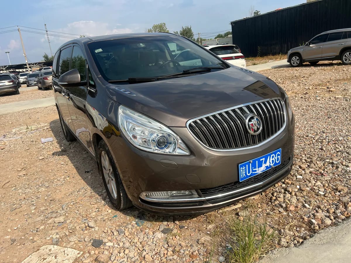 Buick GL8 2014 2.4L CT 3