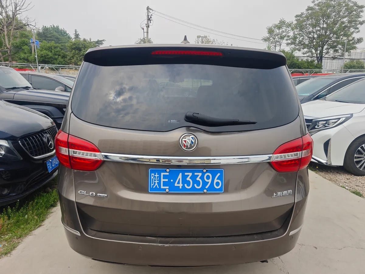Buick GL8 2014 3.0L XT 10