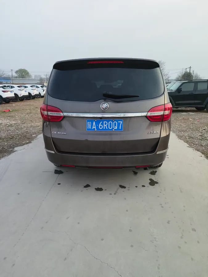 Buick GL8 2017 25S V 5
