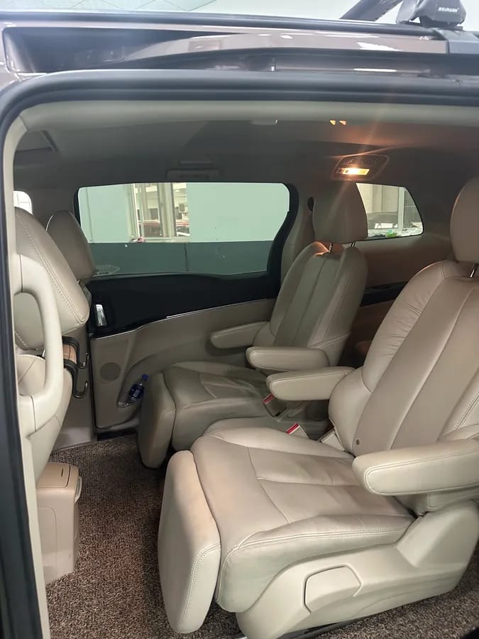 Buick GL8 2017 25S V 8