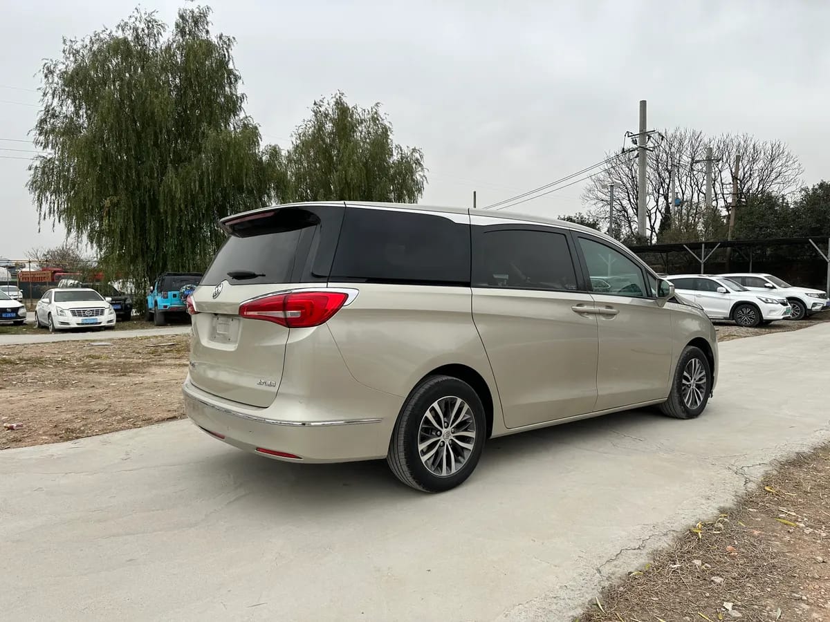 Buick GL8 2017 ES 28T V 5