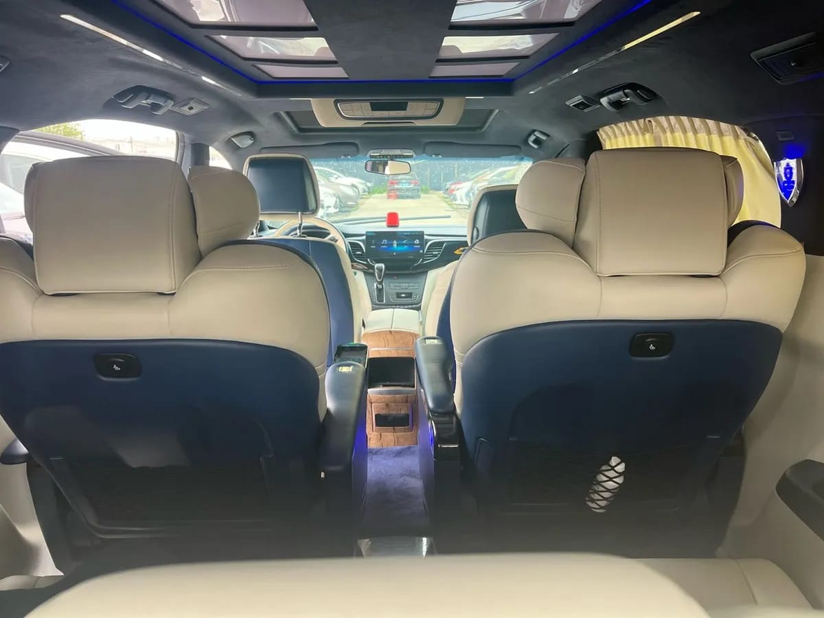 Buick GL8 2018 ES 28T VI 9