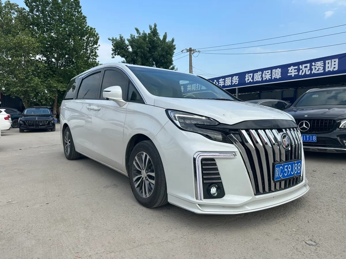 Buick GL8 2020 ES 653T