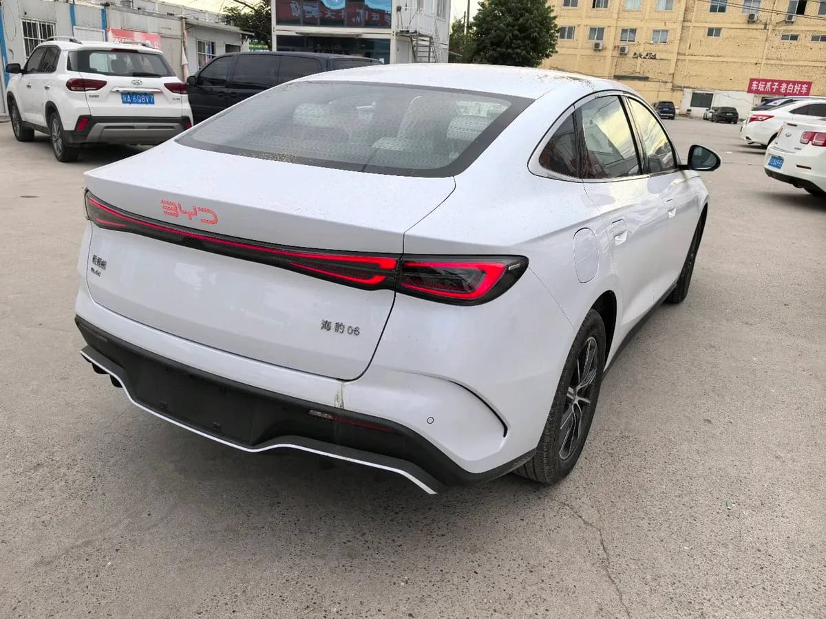 BYD 06 2024 DM-i 80KM 2