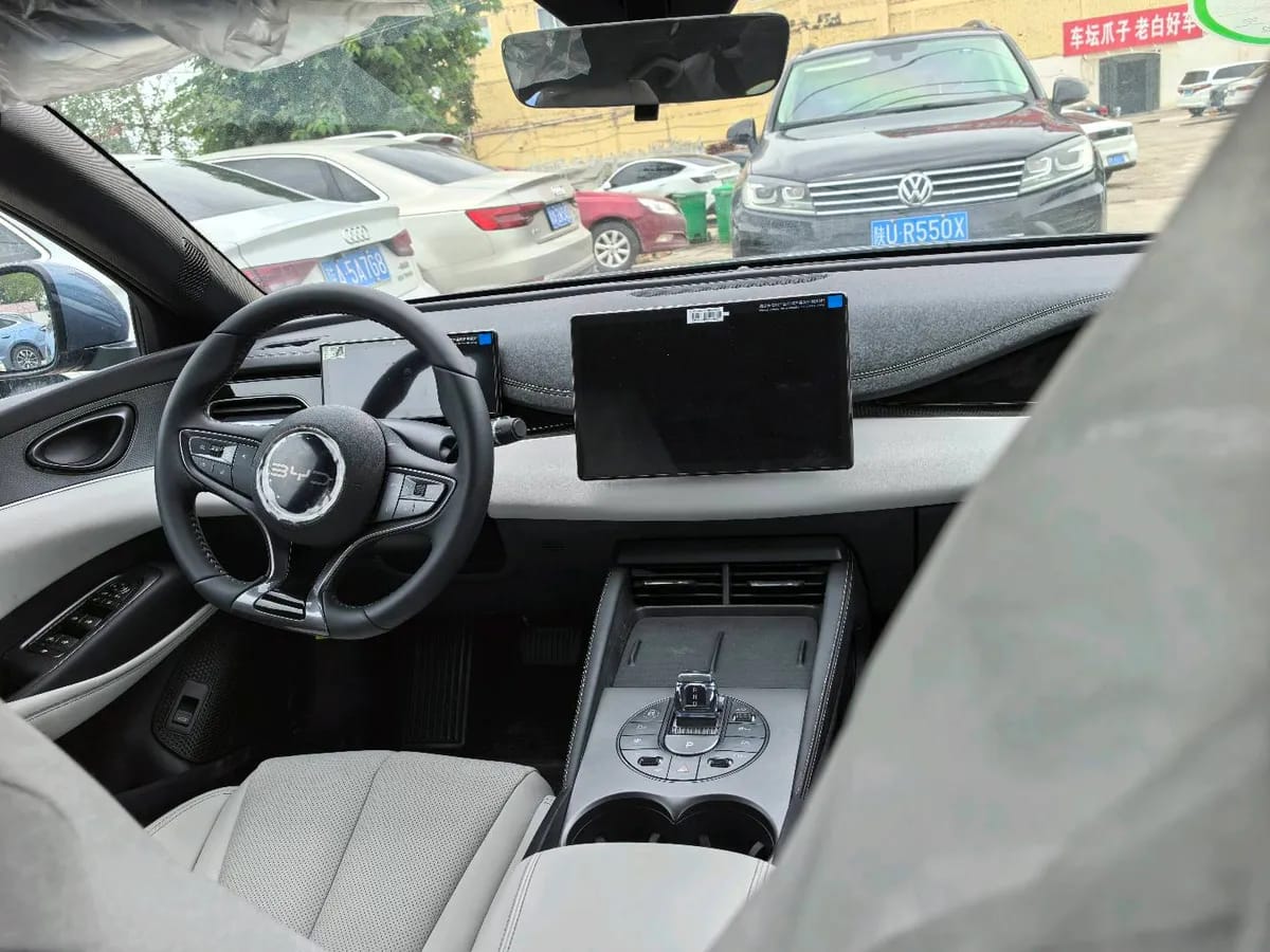 BYD 06DM-i 2024 DM-i 80KM 3