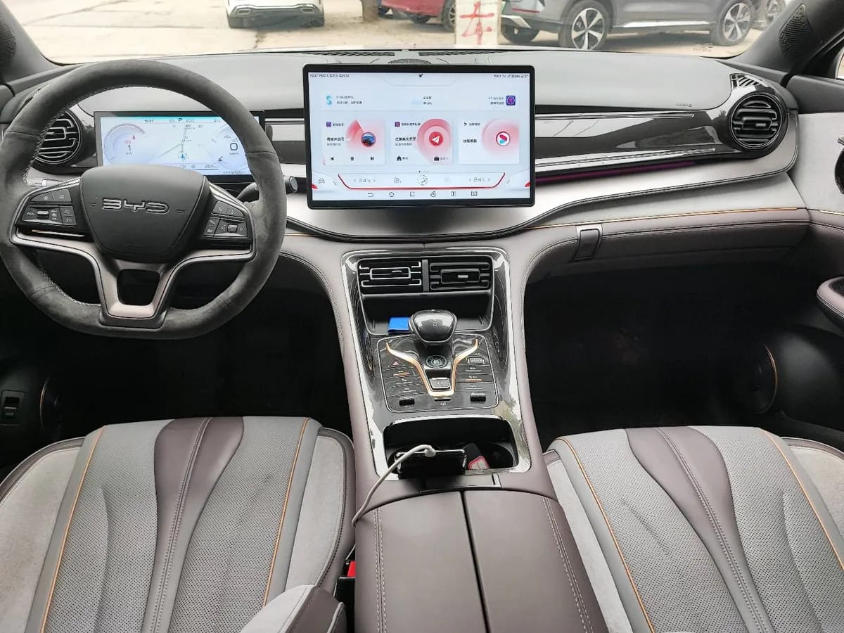 BYD 07 2023 DM-i 205KM 5