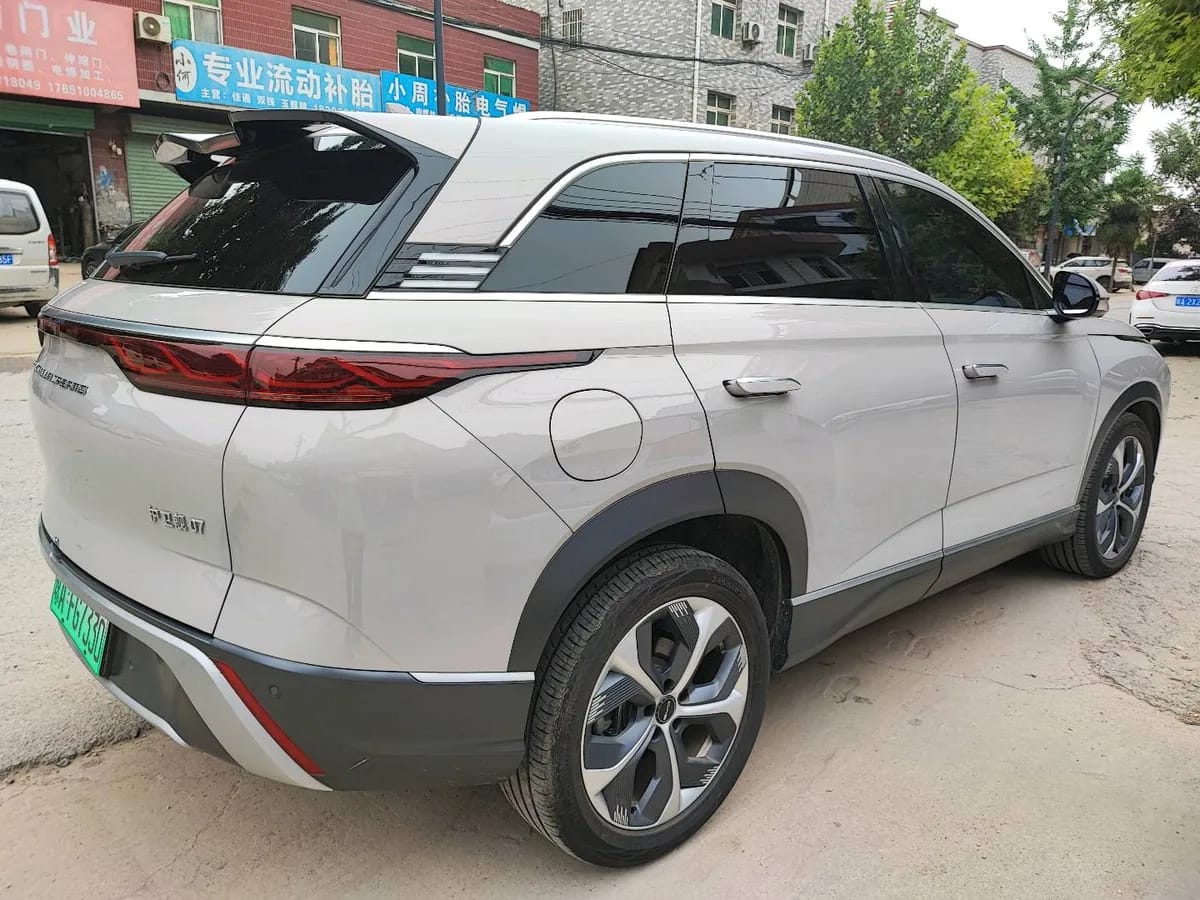 BYD 07 2023 DM-i 205KM 9