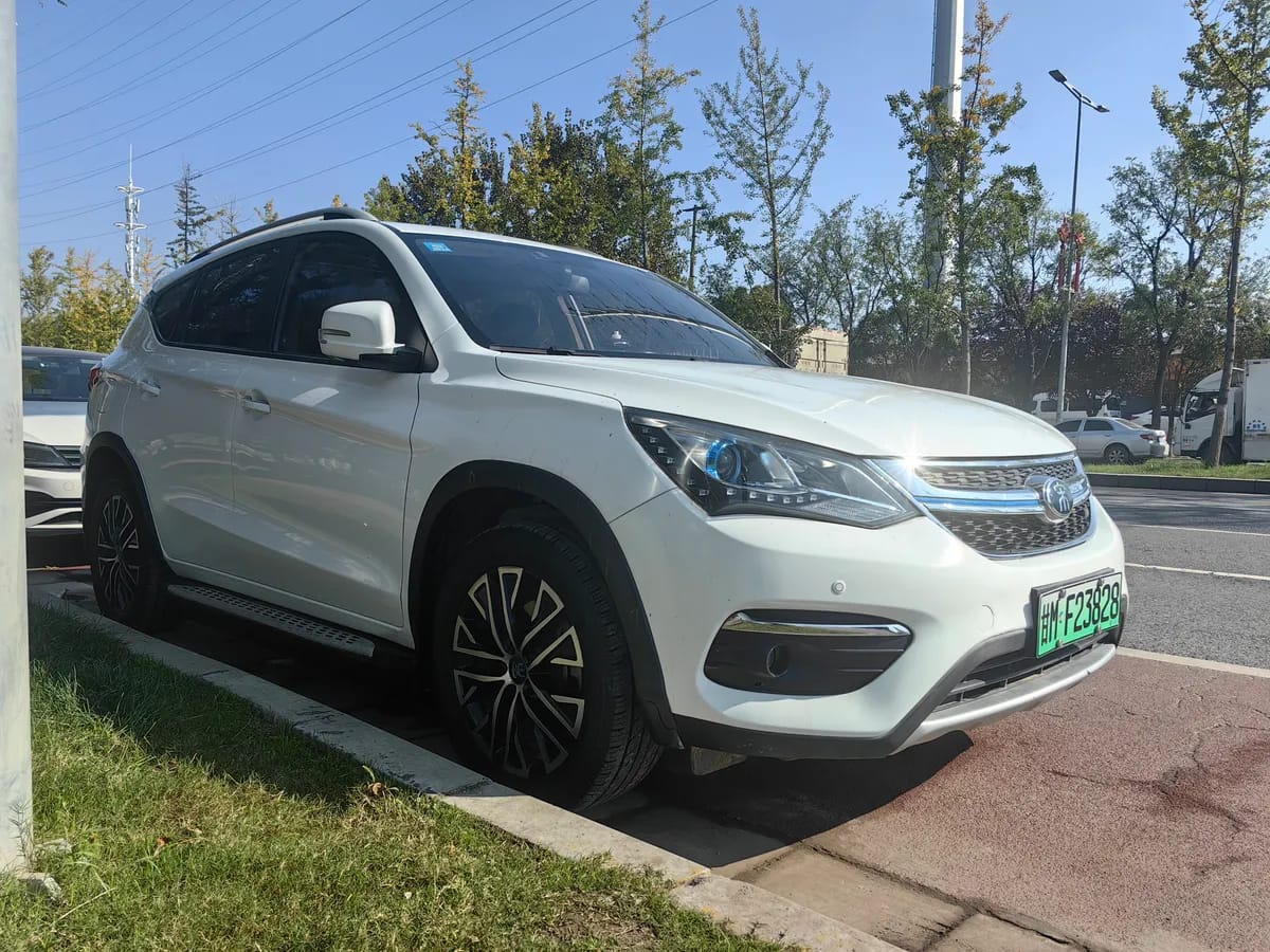 BYD 2017 DM 1.5TID 2