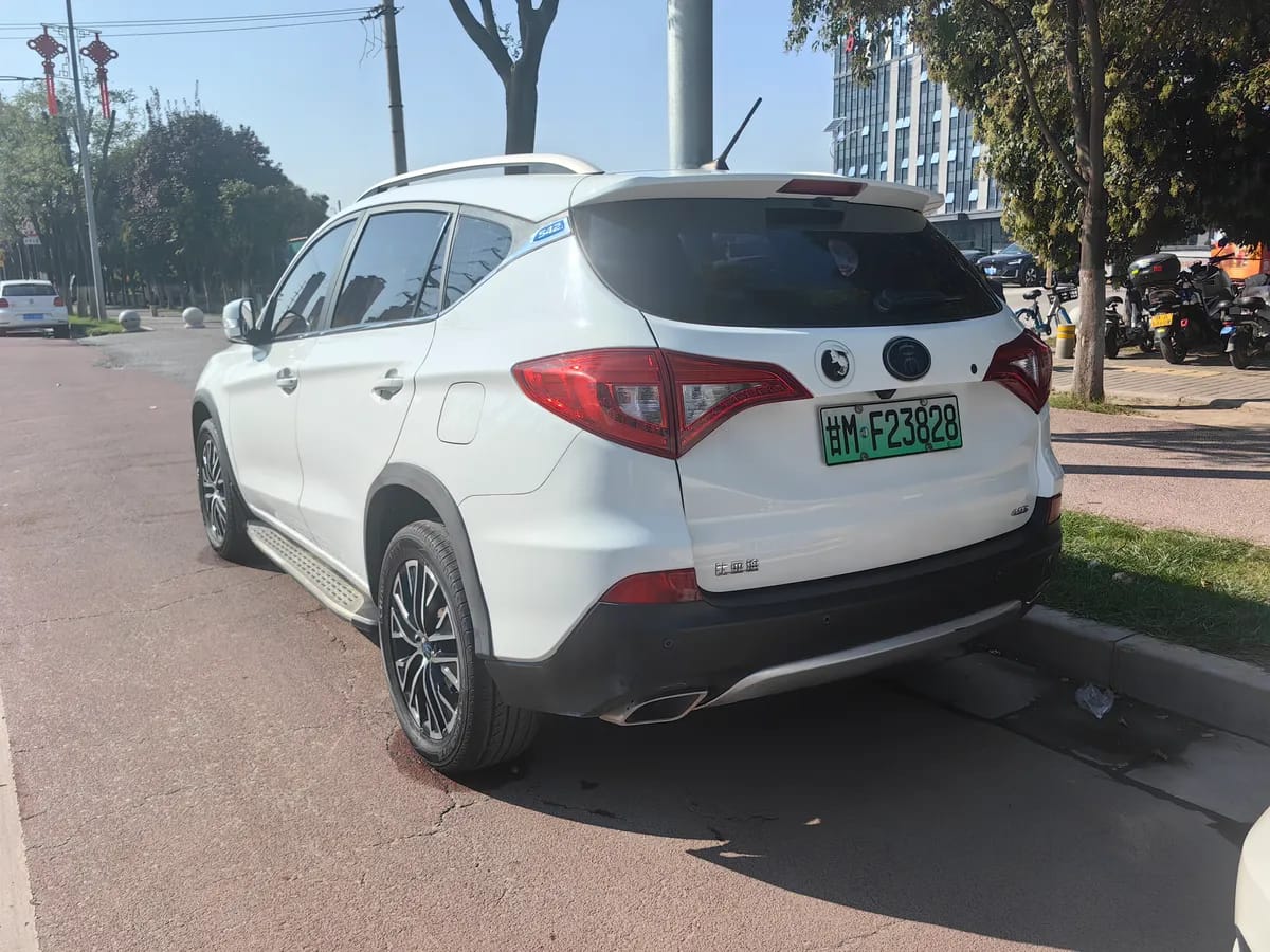 BYD 2017 DM 1.5TID 5
