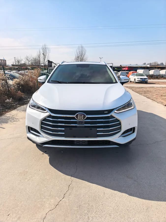 BYD 2018 2.0T 7 V 2