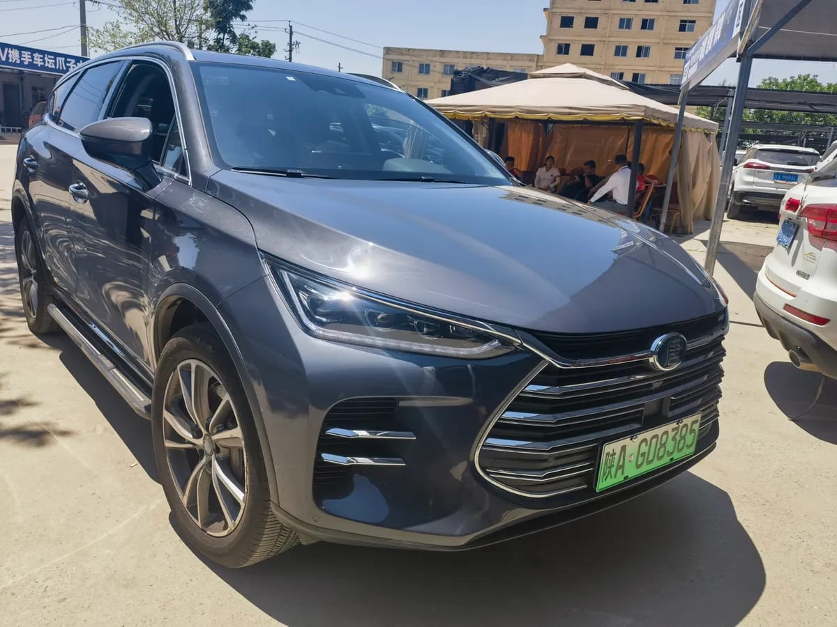 BYD 2018 DM 2.0T 5 V 2
