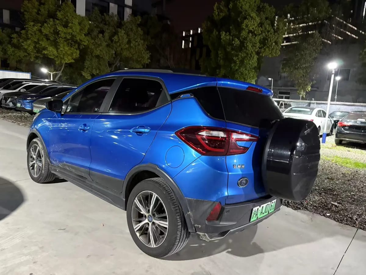 BYD 2018 EV360 4