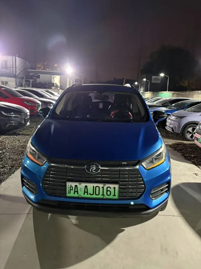 BYD 2018 EV360 6