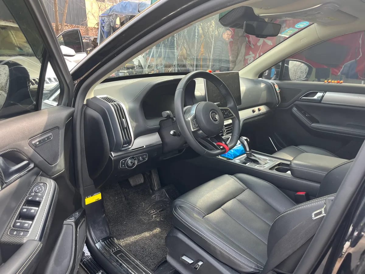 BYD 2019 2.0T 5 VI 3