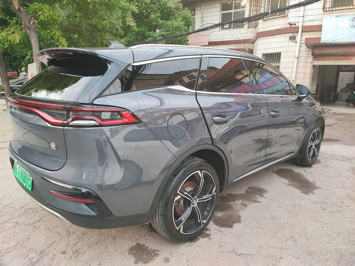 BYD 2021 DM-i 112KM 9