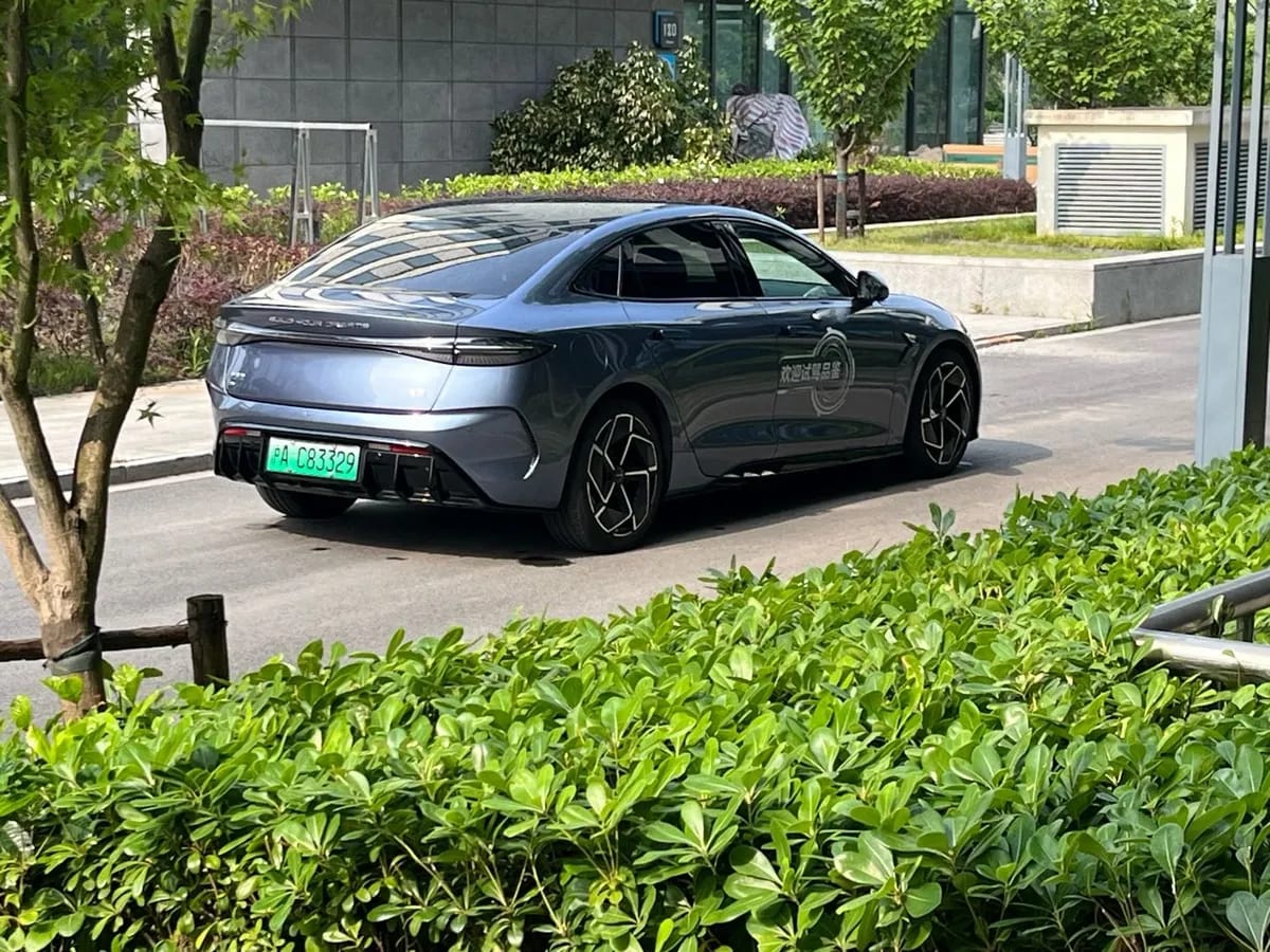 BYD 2023 700km 5
