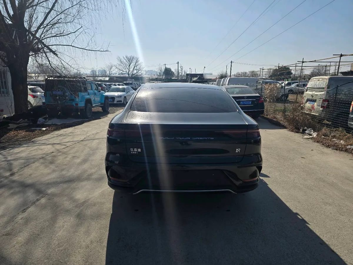 BYD 2024 DM-i 121KM 5