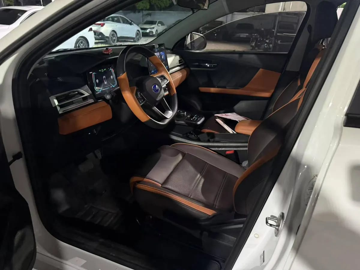 BYD e2 2021 3