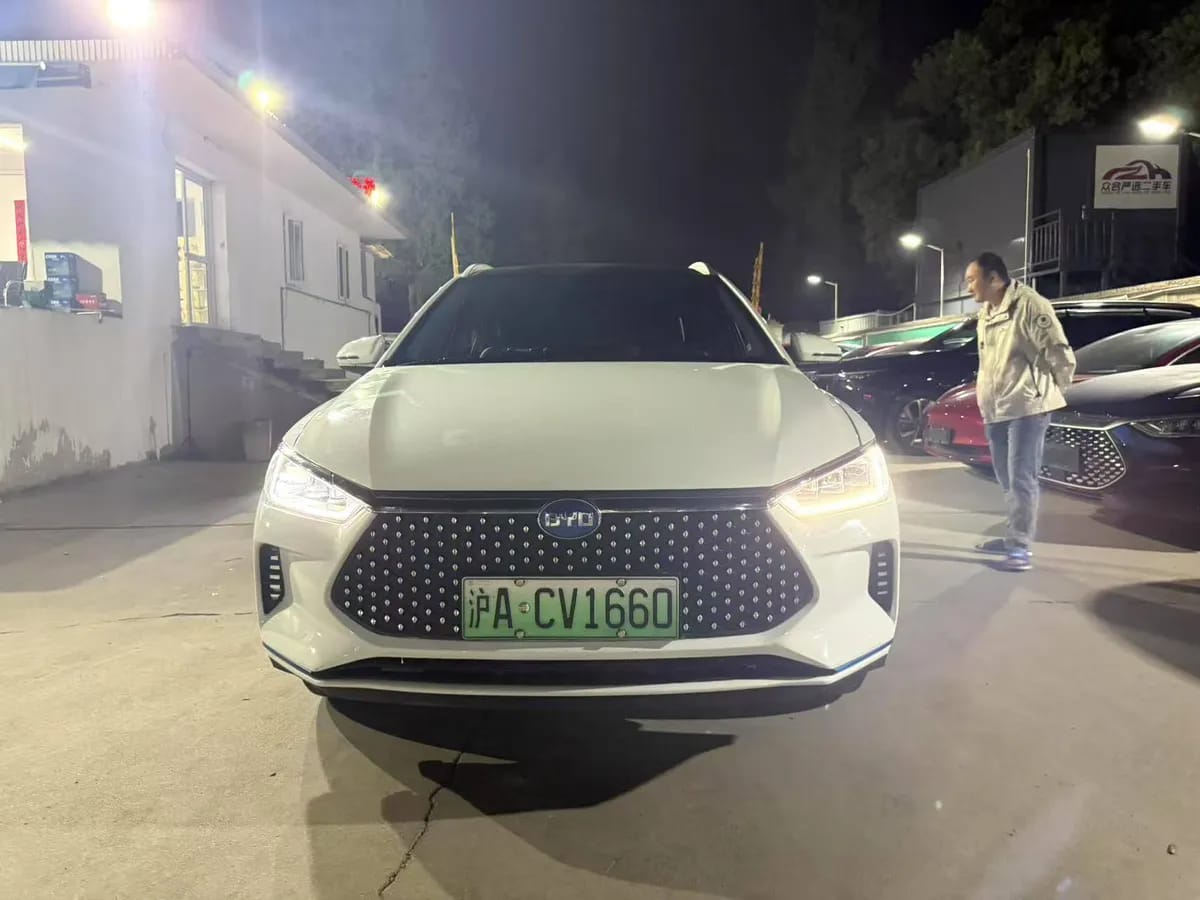 BYD e2 2021 6