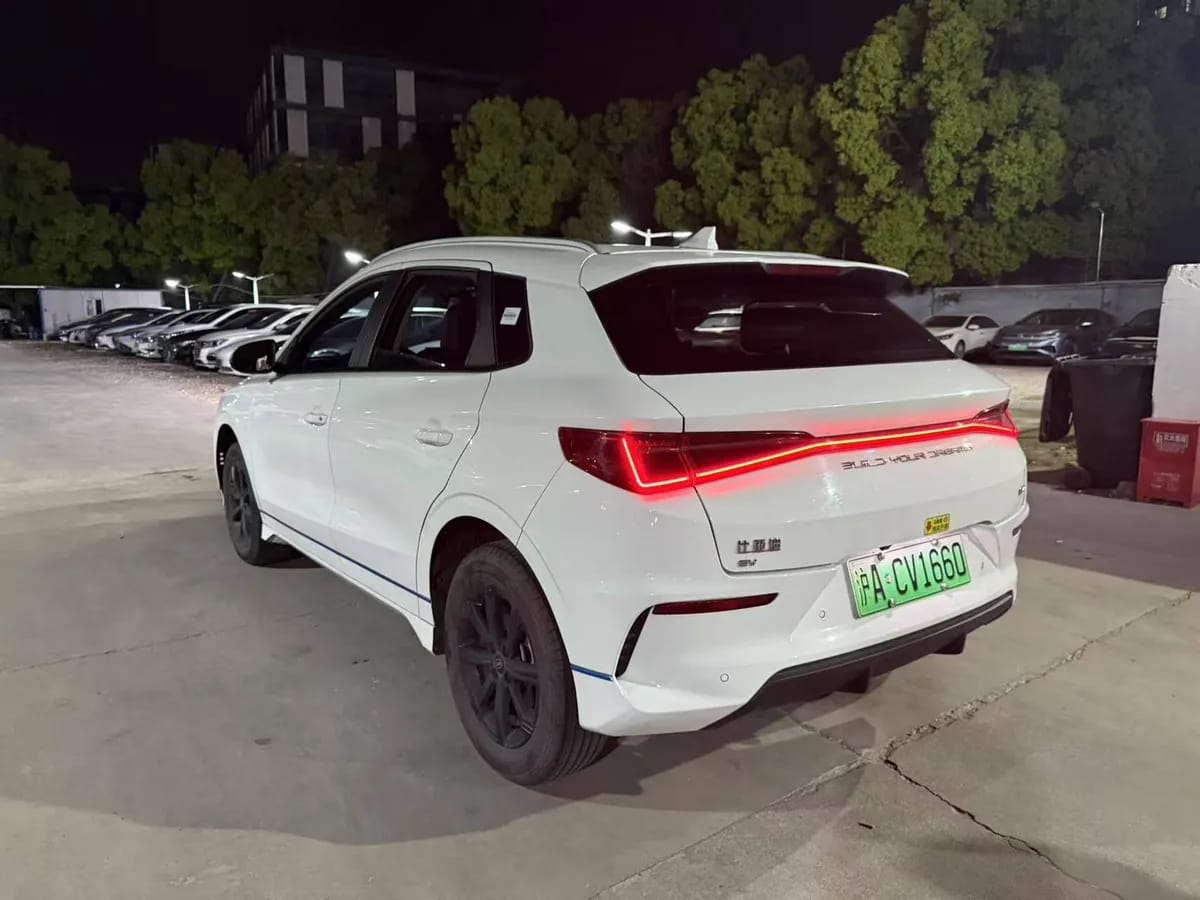 BYD e2 2021 8